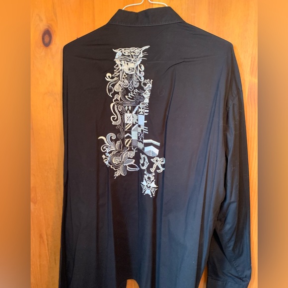 Dress shirt with design - Picture 3 of 3